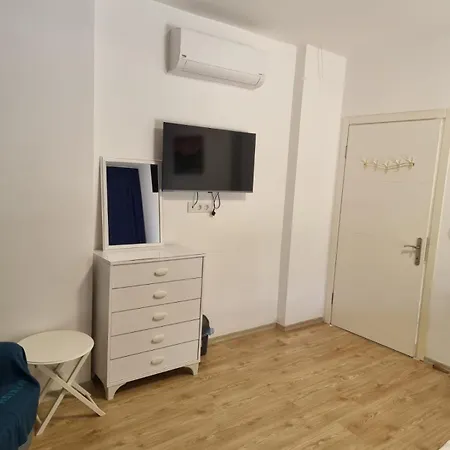 Babacim Havuzlu Saunali *